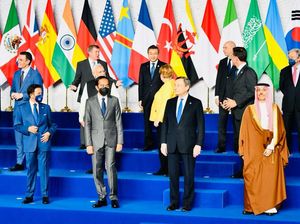 Jokowi di Hari Kedua KTT G20: Bertemu Direktur IMF-Terima Presidensi