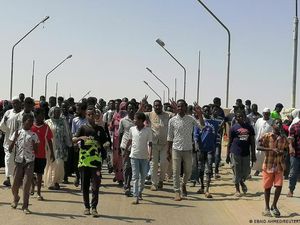 Perlawanan Sipil Menguat Pasca Kudeta Militer di Sudan Perlawanan Sipil Menguat Pasca Kudeta Militer di Sudan