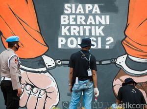 Lomba Mural Polri Awalnya Sepi, Kini Ramai Karena Boleh Kritik