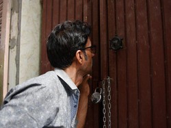 Bukti di Seputar Teka-teki Kematian 11 Anggota Keluarga Burari