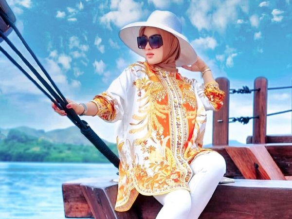 Tak Ada Lagi Cetar Membahana, Syahrini Makin Kalem usai Berhijab