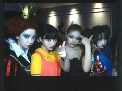 Kostum Idol SM di Pesta Halloween: Tema Squid Game-Twilight