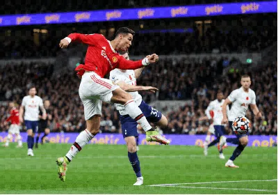 Detik-detik Gol CR7 Motori Kemenangan MU atas Tottenham