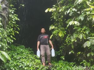 Gua di Lereng Bromo Ini Dipercaya Tempat Istirahat Semar