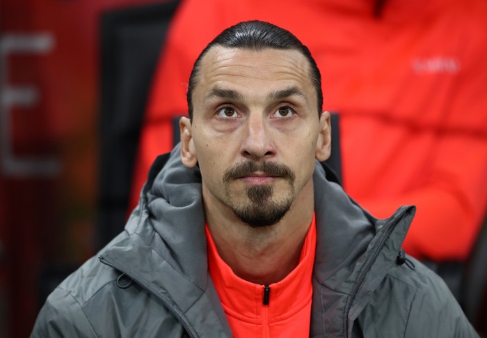 MILAN, ITALY - OCTOBER 26: Zlatan Ibrahimovic of AC Milan looks on prior to the Serie A match between AC Milan and Torino FC at Stadio Giuseppe Meazza on October 26, 2021 in Milan, Italy. (Photo by Marco Luzzani/Getty Images)