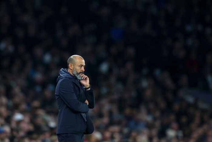 LONDON, ENGLAND - OCTOBER 30: Nuno Espirito Santo, Manager of Tottenham Hotspur reacts during the Premier League match between Tottenham Hotspur and Manchester United at Tottenham Hotspur Stadium on October 30, 2021 in London, England. (Photo by Catherine Ivill/Getty Images)