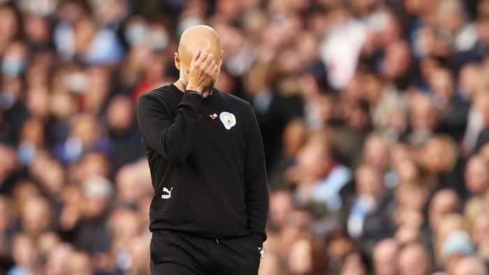 MANCHESTER, ENGLAND - OCTOBER 30: Pep Guardiola, Manager of Manchester City reacts during the Premier League match between Manchester City and Crystal Palace at Etihad Stadium on October 30, 2021 in Manchester, England. (Photo by Naomi Baker/Getty Images)