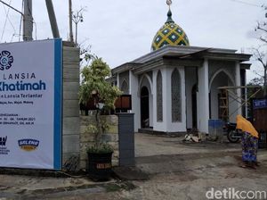 Nenek Trimah yang Sempat Dibuang Akhirnya Pulang Dijemput Tiga Anaknya Nenek Trimah yang Sempat Dibuang Akhirnya Pulang Dijemput Tiga Anaknya