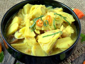 3 Resep Gulai Sayuran yang Berkuah Gurih Pedas Untuk Makan Siang 3 Resep Gulai Sayuran yang Berkuah Gurih Pedas Untuk Makan Siang