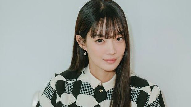 Shin Min Ah