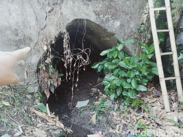 Ada Kolam Anti Surut dan Terowongan Kuno di Kantor Arpus Klaten