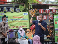 Jadi Tokoh Literasi, Bima Arya Beri Motivasi Membaca ke Anak-anak