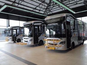 147 Angkot Diganti 49 Bus Trans Pakuan, Bagaimana Nasib Sopirnya? 147 Angkot Diganti 49 Bus Trans Pakuan, Bagaimana Nasib Sopirnya?