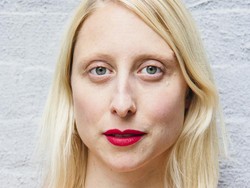 Novelis Emma Straub Rilis Novel tentang Perjalanan Waktu Mei 2022