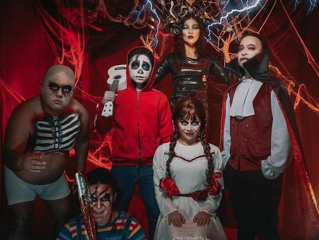 10 Foto Artis Indonesia Ikut Rayakan Halloween, Ada yang Justru Gagal Seram