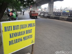 Jalan Sholeh Iskandar Bogor yang Ambles Akan Ditutup untuk Mobil Besok