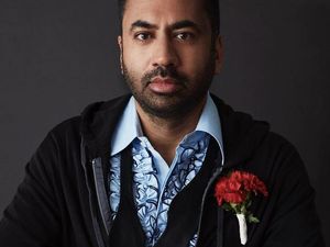 Bintang Harold & Kumar Ngaku Gay dan Sudah Tunangan