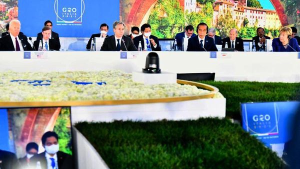Momen Kebersamaan Jokowi Bareng Merkel-Biden di Sela KTT G20
