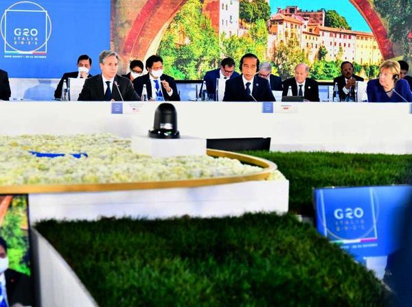 Momen Kebersamaan Jokowi Bareng Merkel-Biden di Sela KTT G20