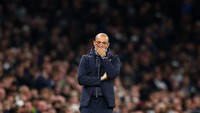 Tottenham Hotspur resmi memecat manajer Nuno Espirito Santo, Senin (1/11). Pria asal Portugal itu baru diangkat jadi manajer di awal musim ini (Getty Images)