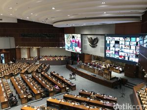 219 Anggota DPR Tak Hadir Paripurna Pembukaan Masa Sidang