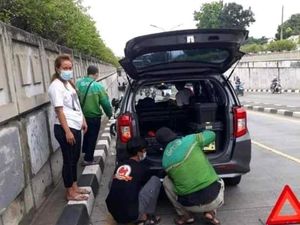 Cuitan Polri Bantu Warga di Akun TMC Polda Metro Dikritik, Ini Kata Polisi Cuitan Polri Bantu Warga di Akun TMC Polda Metro Dikritik, Ini Kata Polisi