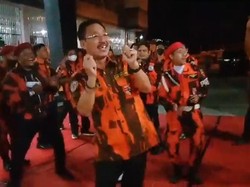 Heboh Video Bupati Labusel Joget Tak Bermasker, Gubsu: Kita Hukum Nanti