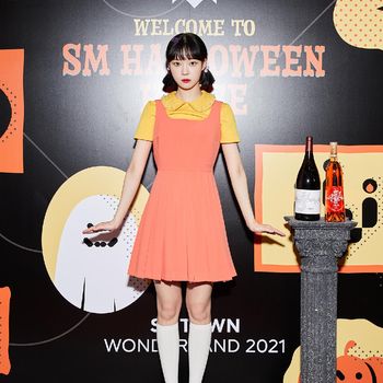 Winter aespa tampil ala boneka Younghee