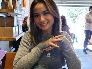 Adik Dituding Rasis, Acha Septriasa Diserang Netizen Bule Adik Dituding Rasis, Acha Septriasa Diserang Netizen Bule