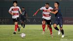 Arema FC Kalahkan Madura United