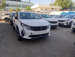 SUV Peugeot yang Harganya Pepet Fortuner-Pajero Sport Tiba di RI