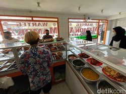DKI Naik Kelas PPKM Level 2, Makan di Warteg Maksimal 60 Menit!