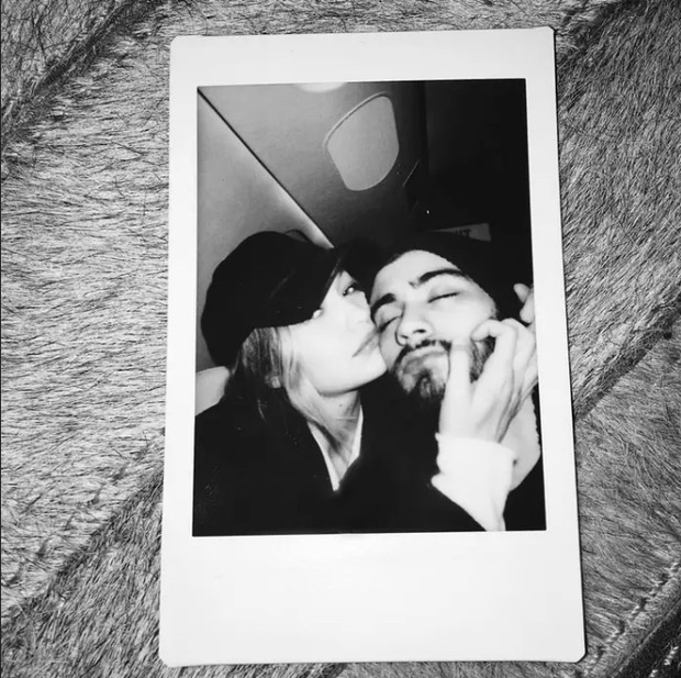 Foto polaroid Gigi bersama Zayn