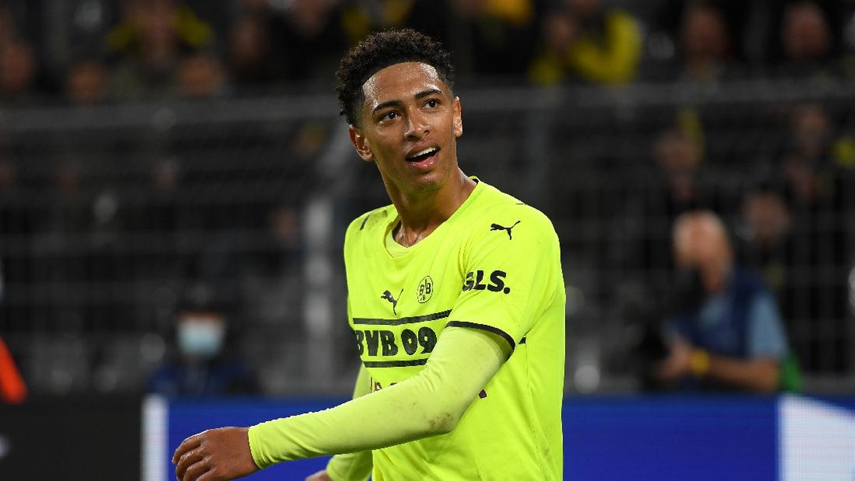 Gelandang Borussia Dortmund, Jude Bellingham. (Foto: Frederic Scheidemann/Getty Images)