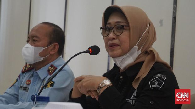 Kepala Divisi Pemasyarakatan Kantor Wilayah Kemenkumham DIY Gusti Ayu Putu Suwardani di Lapas Narkotika Kelas IIA Yogyakarta, Pakem, Sleman.