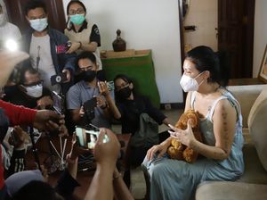 Melanie Subono Bikin Wasiat Sebelum Operasi Tumor Perut, Ini Isinya Melanie Subono Bikin Wasiat Sebelum Operasi Tumor Perut, Ini Isinya
