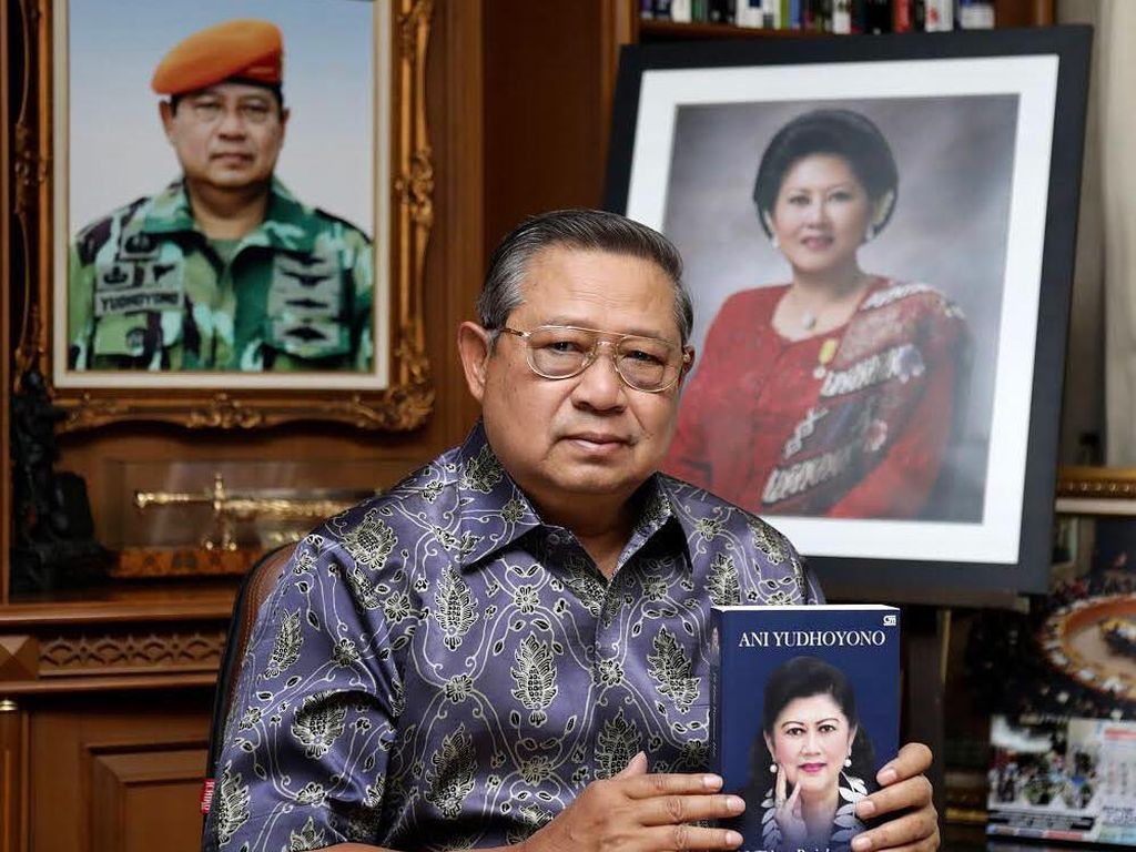 SBY Melukis Lagi Sebulan Usai Operasi Kanker Prostat, Ini Hasilnya
