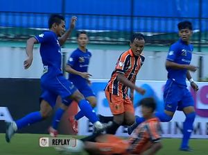 Ngeri! Insiden Injak Leher di Liga 3, Cuma Dikartu Kuning