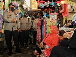 Aiptu Sumilak, Polwan yang Berani Lindungi Pedagang-Hapuskan Pungli di Pasar