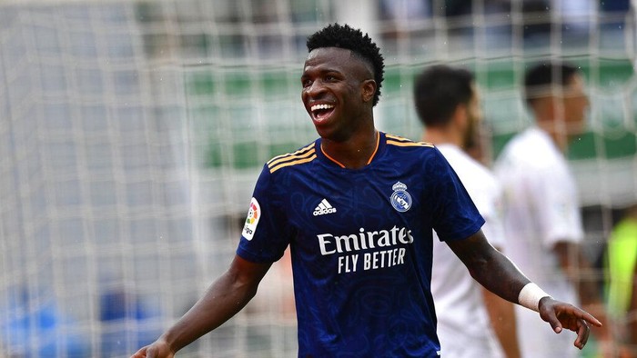 Real Madrids Vinicius Junior celebrates after scoring his sides second goal during a Spanish La Liga soccer match between Elche and Real Madrid at the Martinez Valero stadium in Elche, Spain, Saturday, Oct. 30, 2021. (AP Photo/Jose Breton)