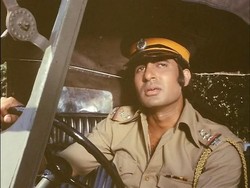 Inspektur Vijay, Polisi India yang Dulu Temani Momen Lebaran