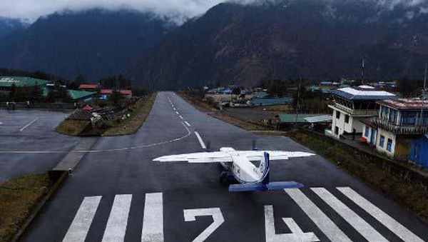 Bandara Paling Berbahaya Sedunia, Landasannya Miring!