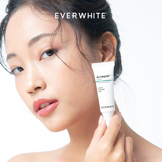 Everwhite Acnepair Cream/Foto: instagram.com/everwhiteid Rekomendasi obat totol jerawat dengan kandungan centella asiatica: Everwhite Acnepair Cream