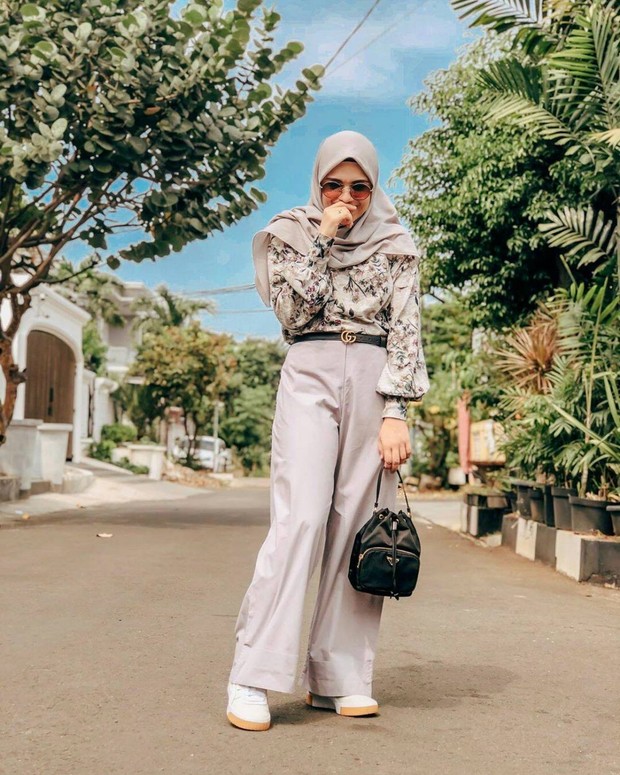 Fashion style Nycta Gina