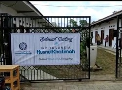 Bantuan Mengalir untuk Trimah-Lansia Griya Lansia Husnul Khatimah Malang