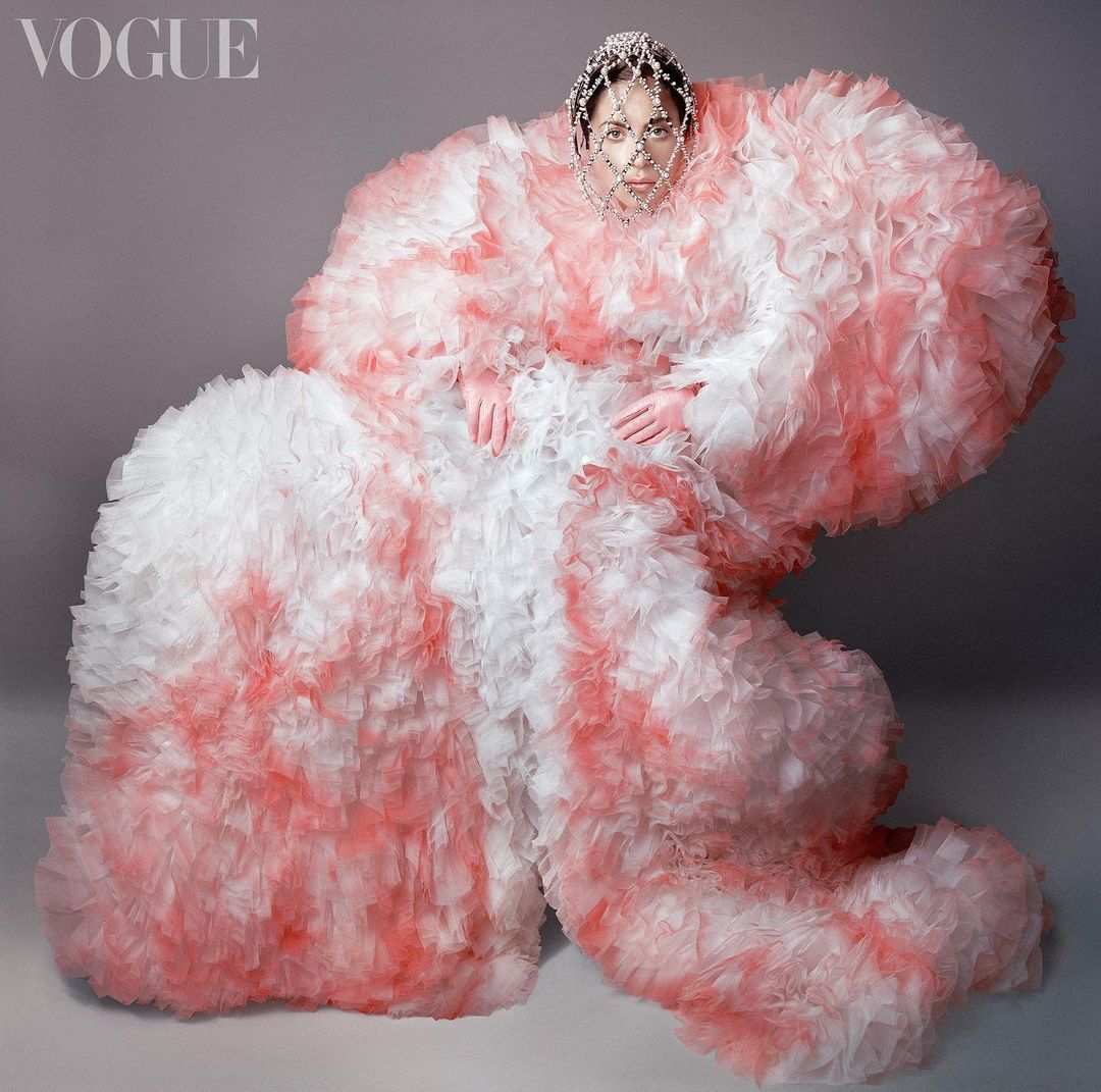 Lady Gaga di cover British Vogue