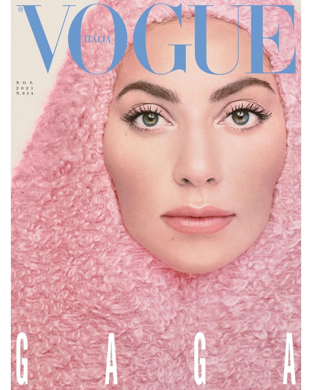 Lady Gaga di cover Vogue Italia