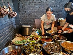 Mangut Lele Mbah Marto yang Legendaris di Yogyakarta