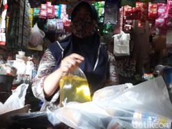 Harga Minyak Goreng Curah Meroket, Tertinggi Naik 100%