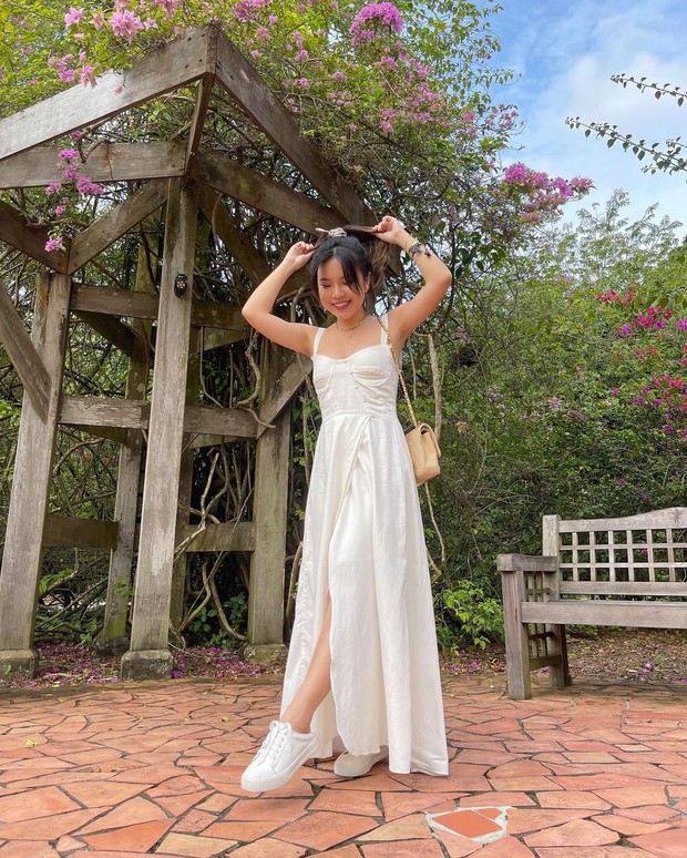 Pastel Long Dress/Foto: instagram.com/@titantyra Pastel Long Dress/Foto: instagram.com/@titantyra
